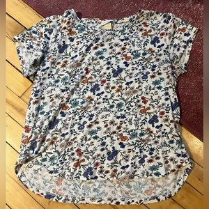 H&M basics floral tee